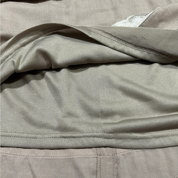 Cute Tan Skirt With Rope Drawstring. - Picture 7 of 14